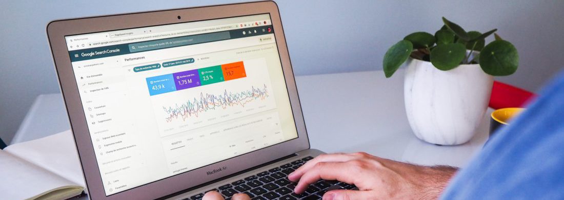 Data analysis of google search console and google analytics can reveal core issues and opportunities